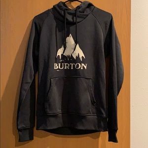 Pre owned women’s sweatshirt